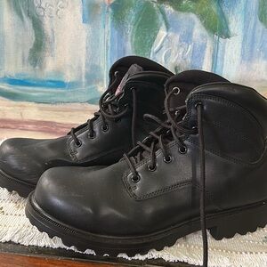 Brahma Black Slip-Resistant Footwear men's size 12